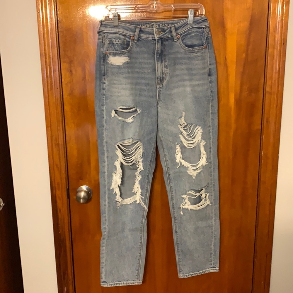 American Eagle Outfitters Highest Rise Mom Jeans Size 8